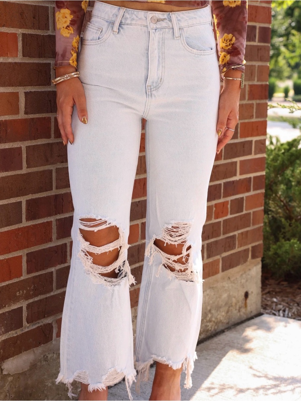 Women’s High-Rise Distressed Crop Jeans — Light Wash Denim